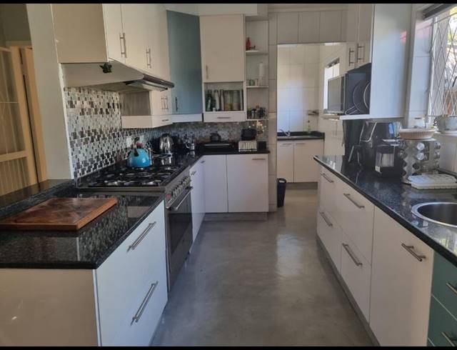 3 BEDROOM HOUSE FOR SALE IN BRACKENDOWNS